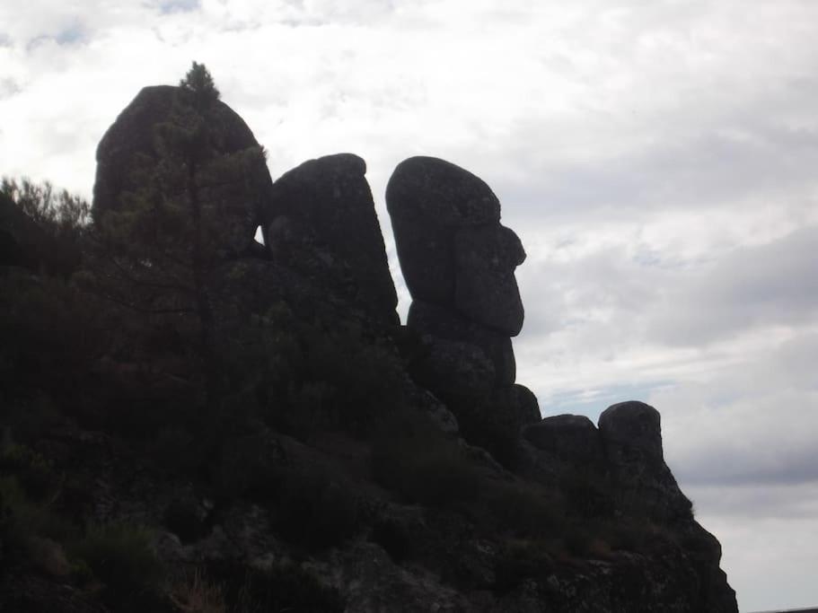 Casa Na Serra Da Estrela Melo Bagian luar foto