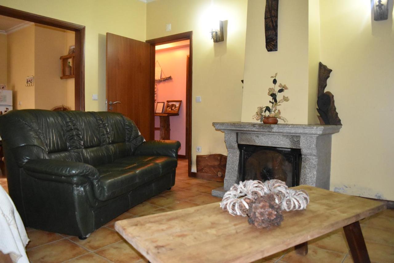 Casa Na Serra Da Estrela Melo Bagian luar foto